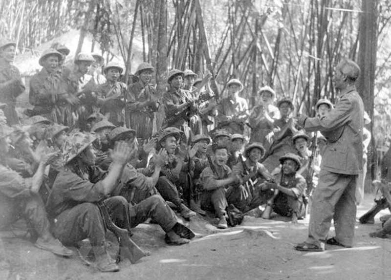 Tình cảm của Bác Hồ với Quân đội nhân dân Việt Nam
