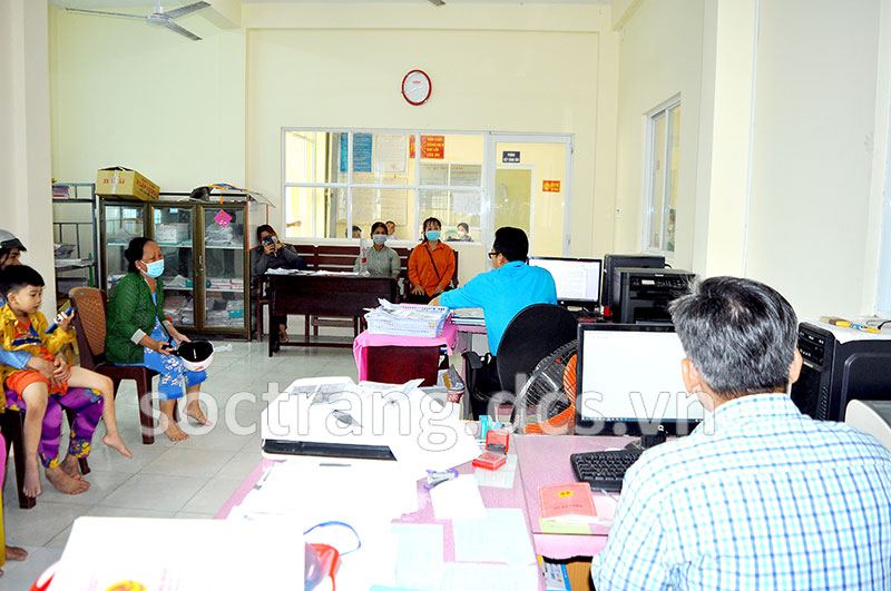 Huyện Long Phú nâng cao chỉ số hài lòng của tổ chức, cá nhân trong công tác cải cách hành chính