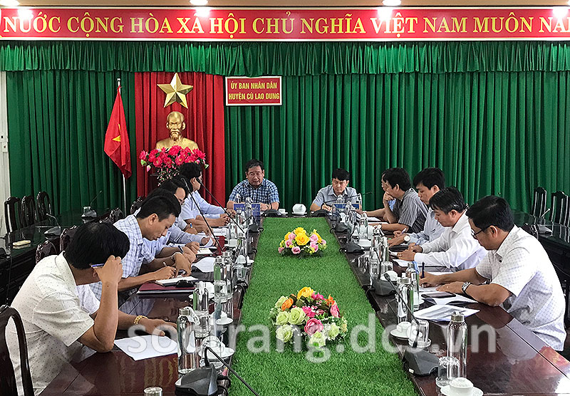 Đoàn khảo sát Ban Quản lý Dự án 85 làm việc với huyện Cù Lao Dung
