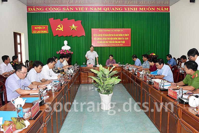 Rà soát lại các quy hoạch vùng của từng dự án trên địa bàn huyện Cù Lao Dung