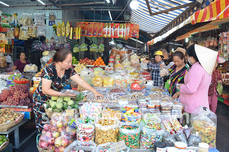 Sóc Trăng: Chợ truyền thống cần thay đổi phù hợp xu thế mới