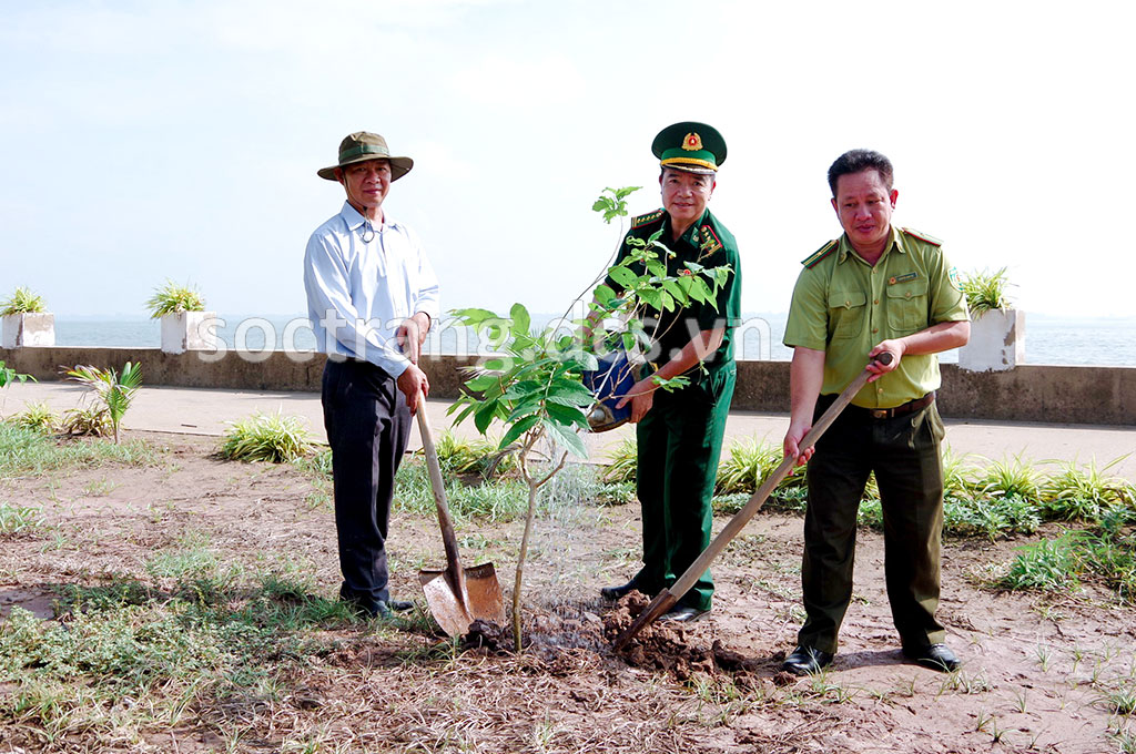 Bộ đội Biên phòng Sóc Trăng phát động “Tết trồng cây đời đời nhớ ơn Bác Hồ”