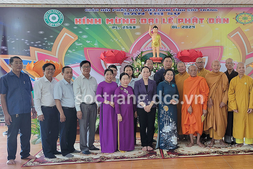 Lãnh đạo Tỉnh ủy Sóc Trăng thăm, chúc mừng cơ sở tôn giáo nhân dịp Lễ Phật đản năm 2024