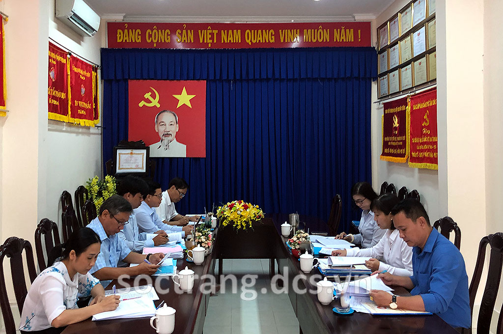 Kiểm tra công tác chuẩn bị Đại hội đại biểu Mặt trận Tổ quốc Việt Nam huyện Long Phú và thị xã Vĩnh Châu
